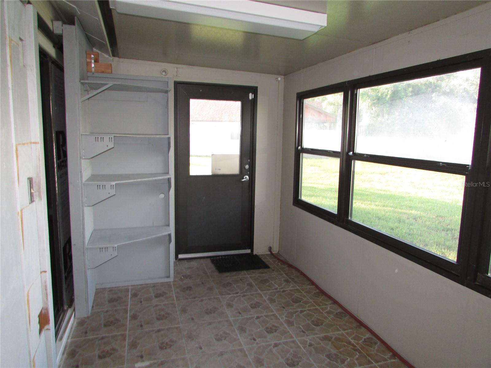 HAMPTON PARK TWNHMS UN 1 - Residential Lease