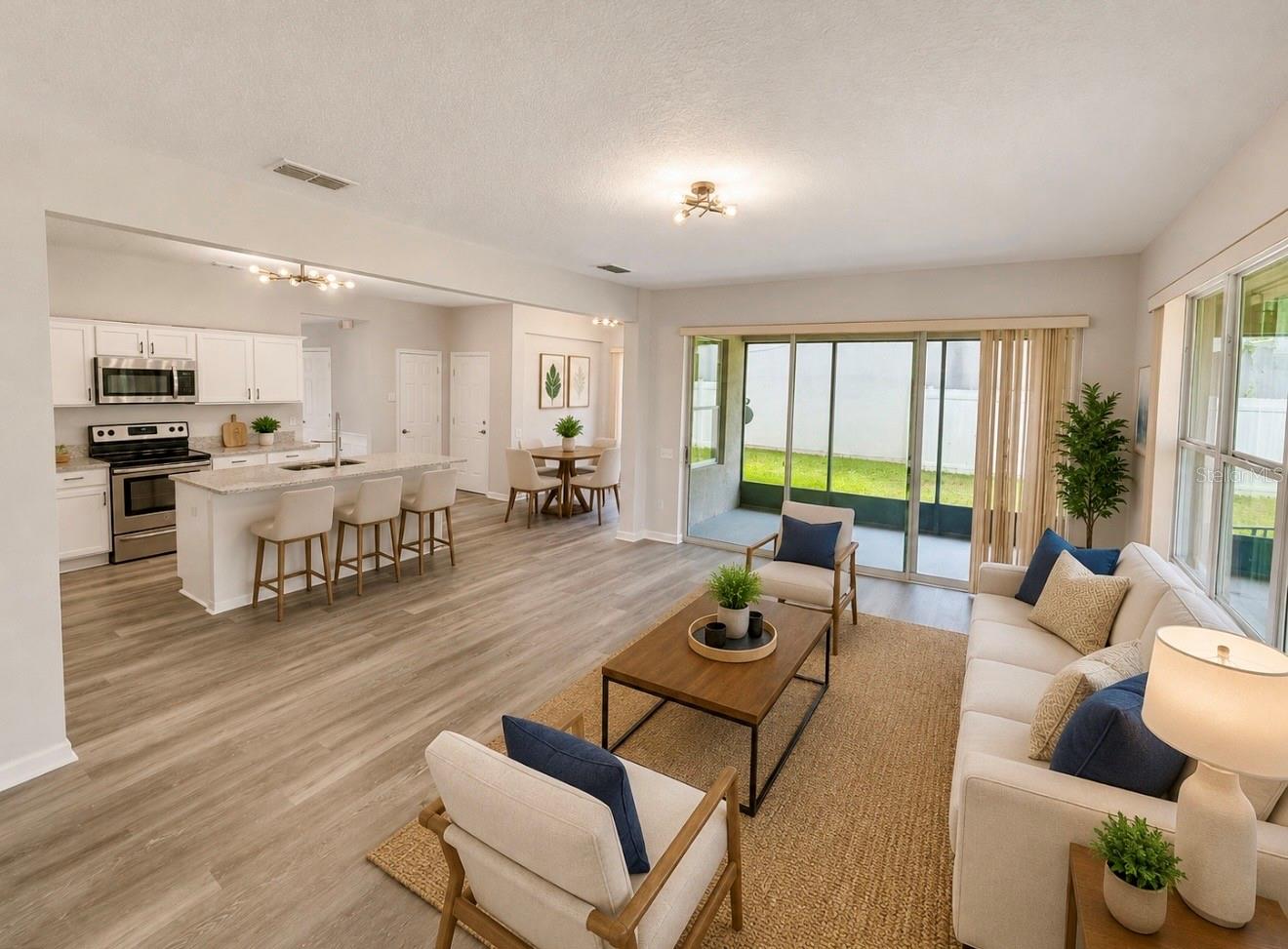 LAKES/WINDERMERE-PEACHTREE - Residential
