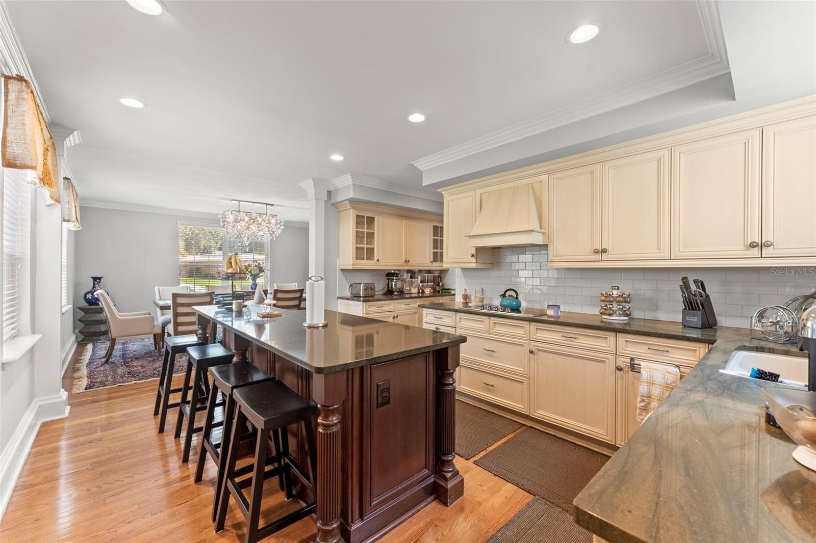 ORIENTAL GARDENS - Residential