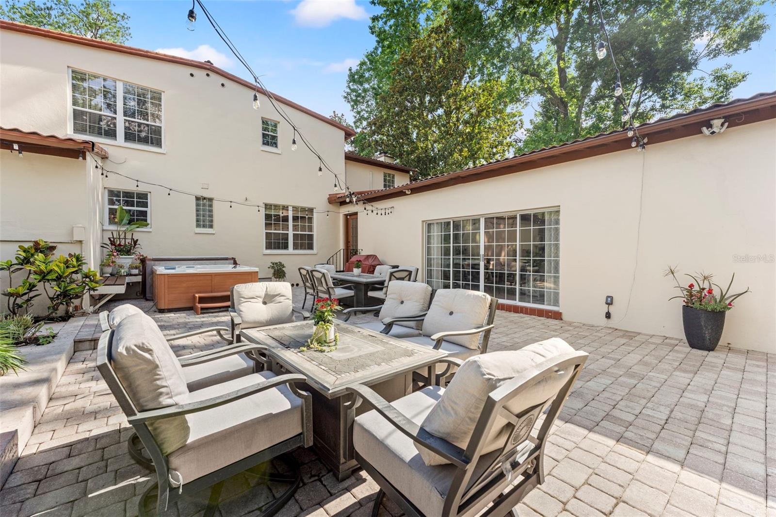 ORIENTAL GARDENS - Residential