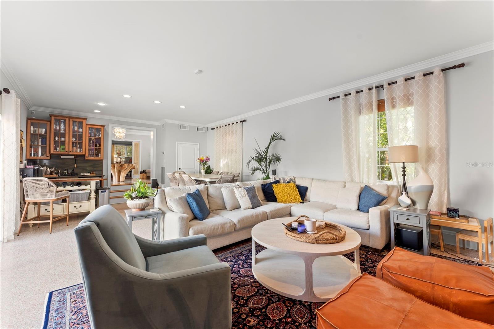 ORIENTAL GARDENS - Residential