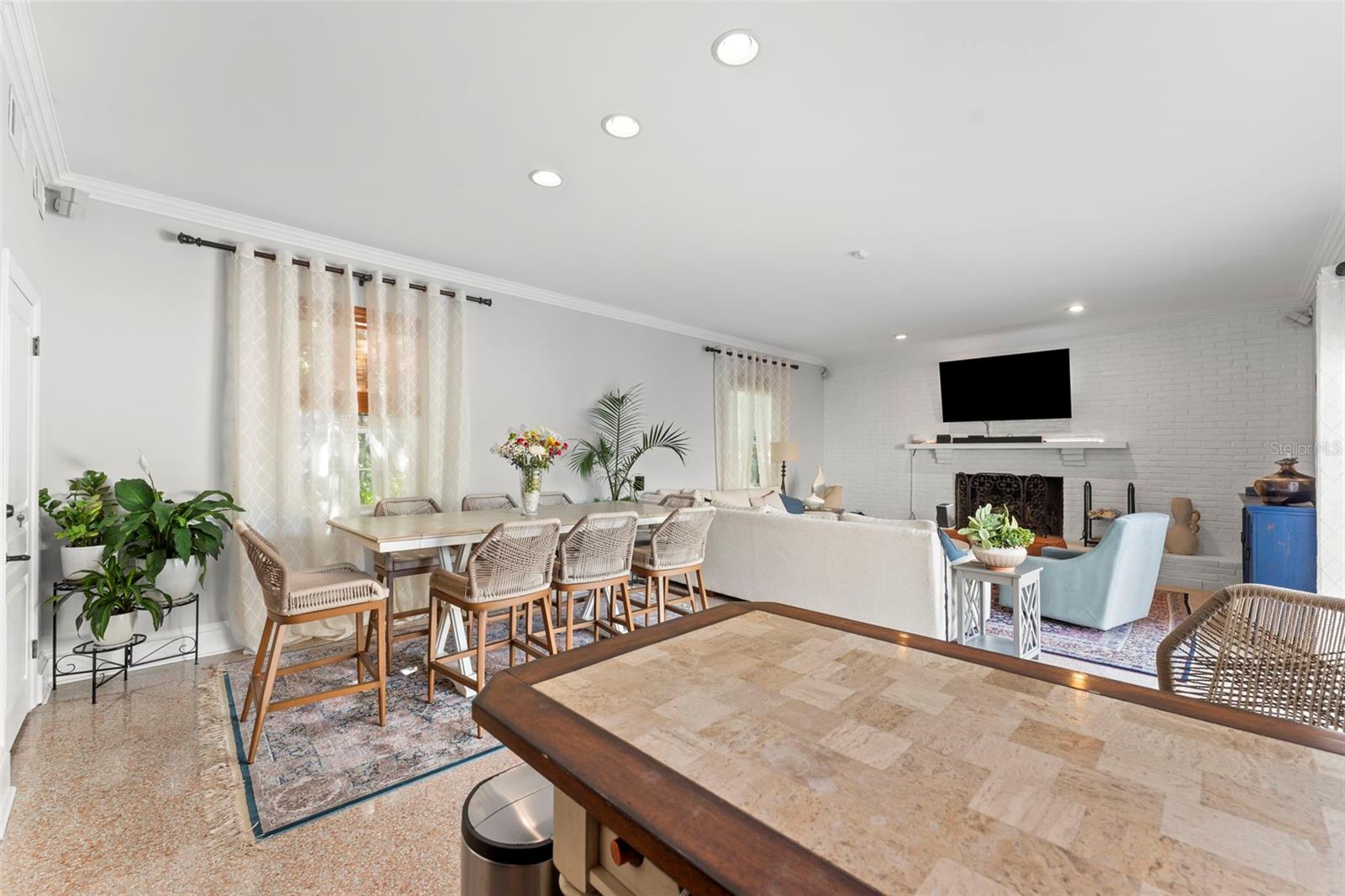 ORIENTAL GARDENS - Residential