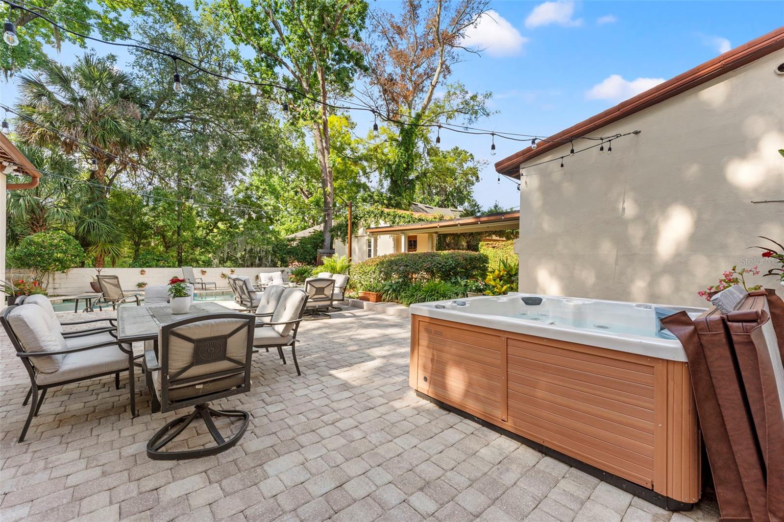 ORIENTAL GARDENS - Residential