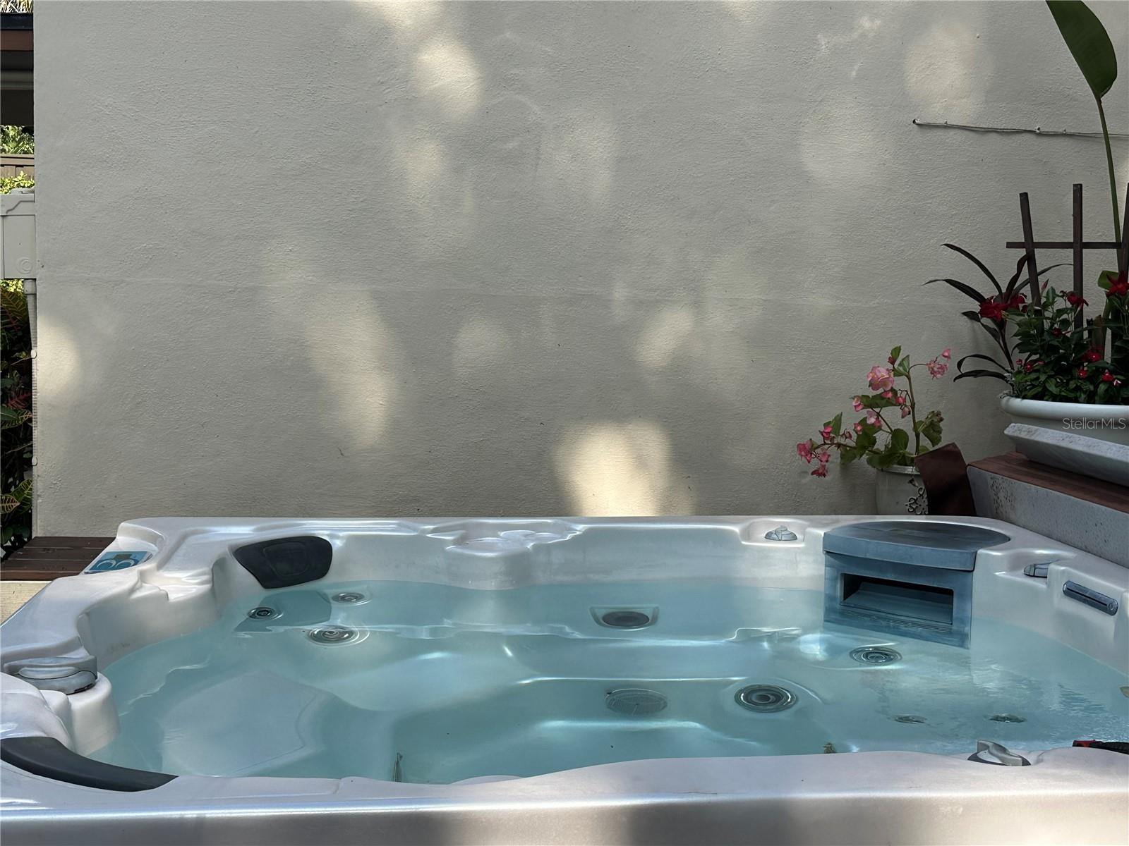 ORIENTAL GARDENS - Residential