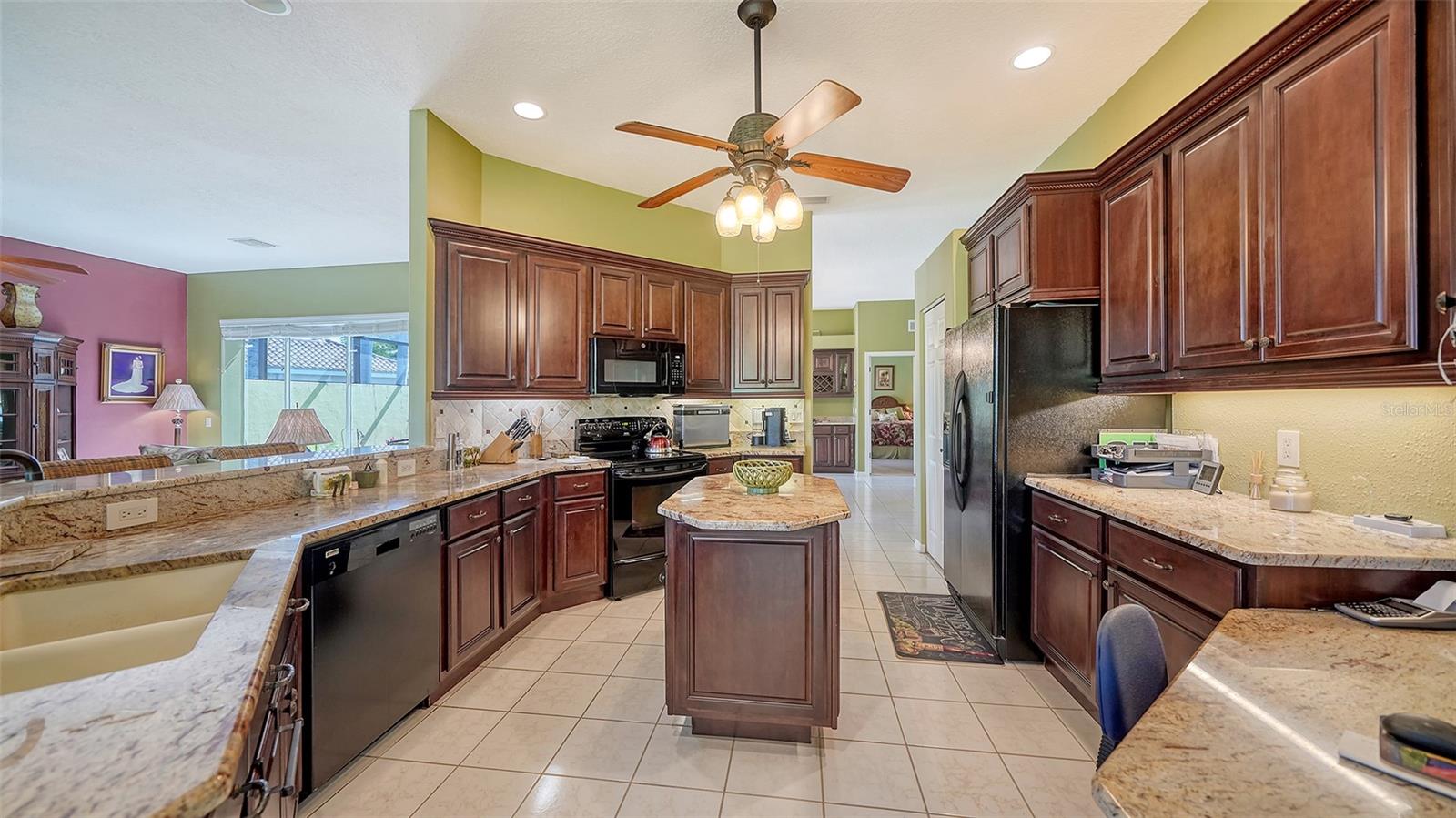 VENICE GOLF & COUNTRY CLUB - Residential