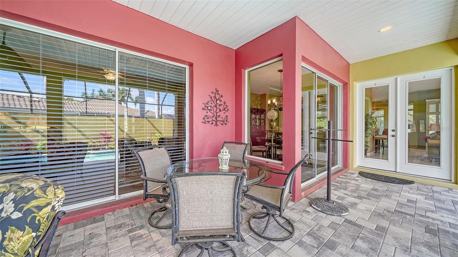 VENICE GOLF & COUNTRY CLUB - Residential
