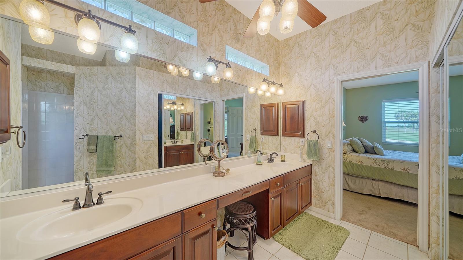 VENICE GOLF & COUNTRY CLUB - Residential