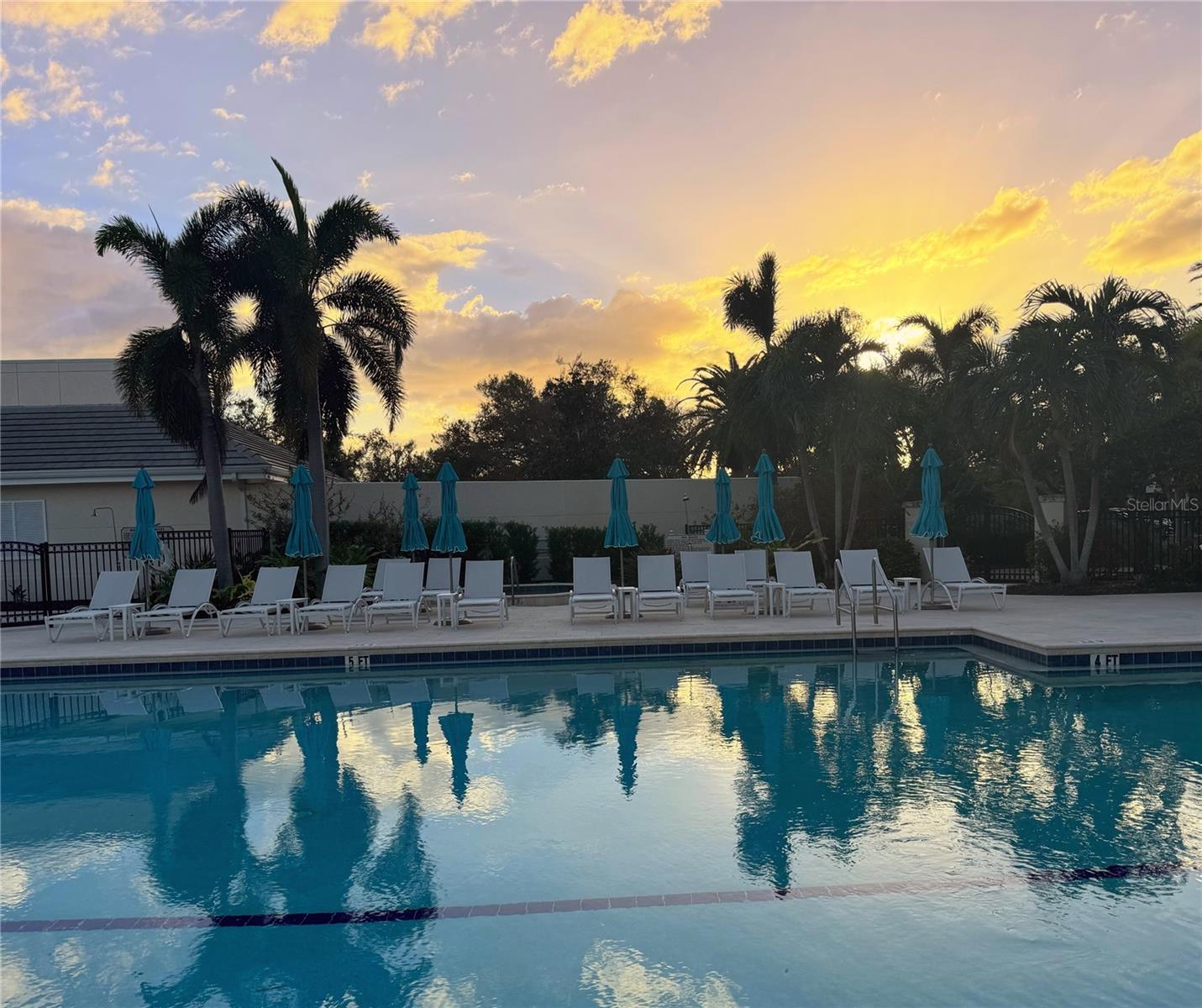 VENICE GOLF & COUNTRY CLUB - Residential