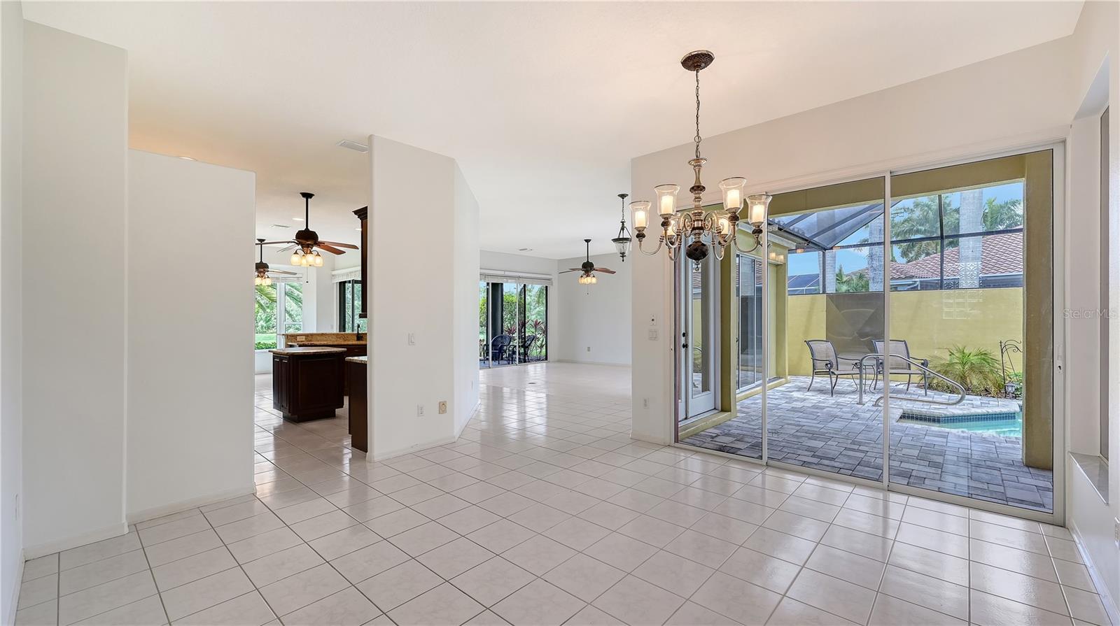 VENICE GOLF & COUNTRY CLUB - Residential