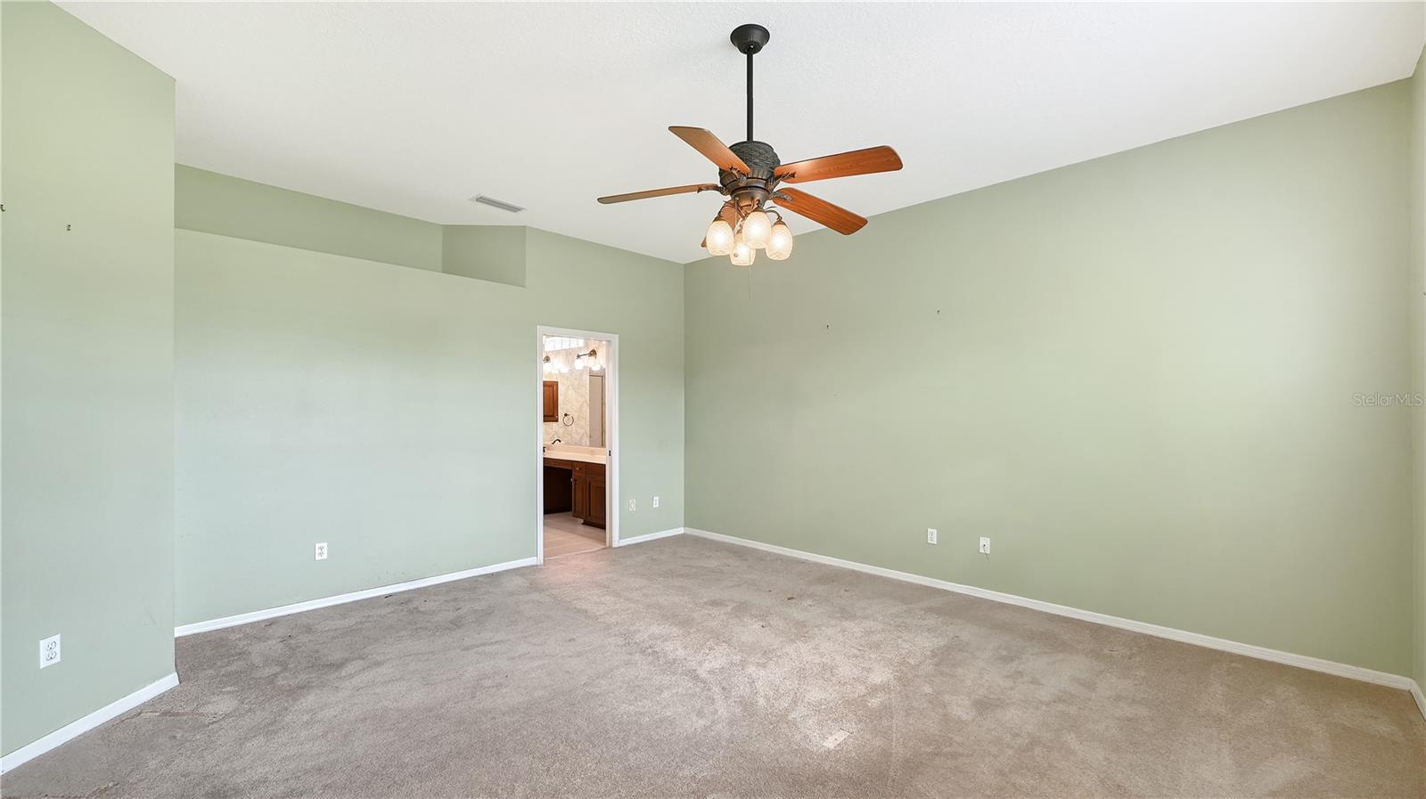 VENICE GOLF & COUNTRY CLUB - Residential