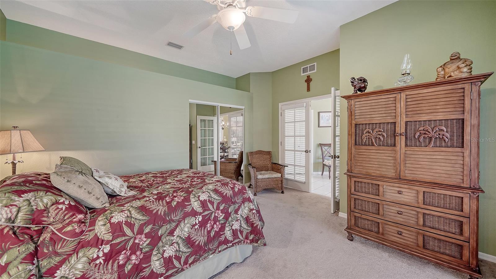 VENICE GOLF & COUNTRY CLUB - Residential