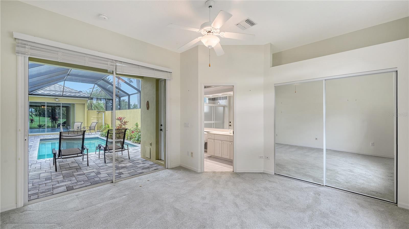 VENICE GOLF & COUNTRY CLUB - Residential