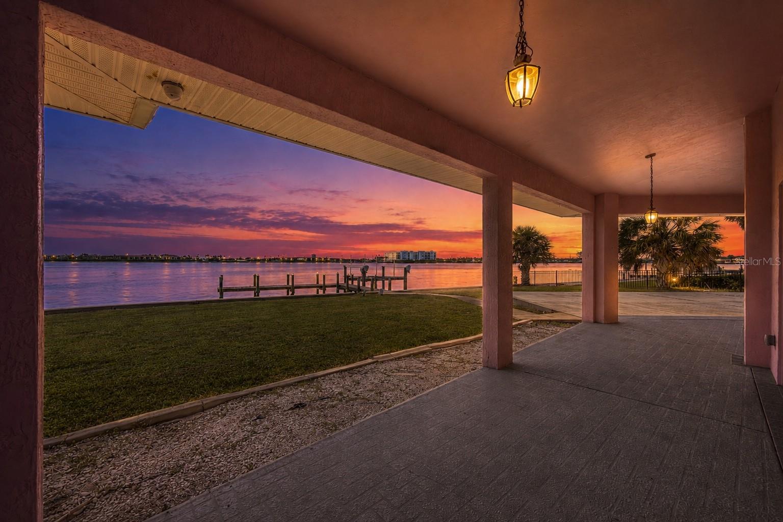 1468 LEMON BAY DRIVE