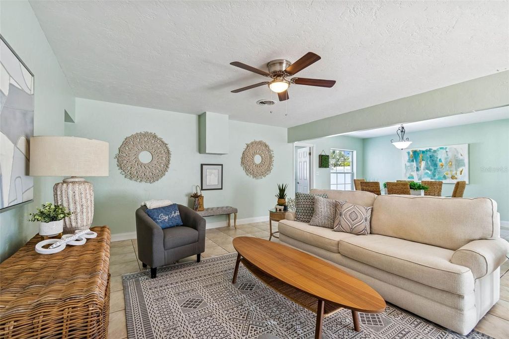 Photo of 6041 5th Avenue N, St Petersburg, FL 33710 (MLS # TB8472665)