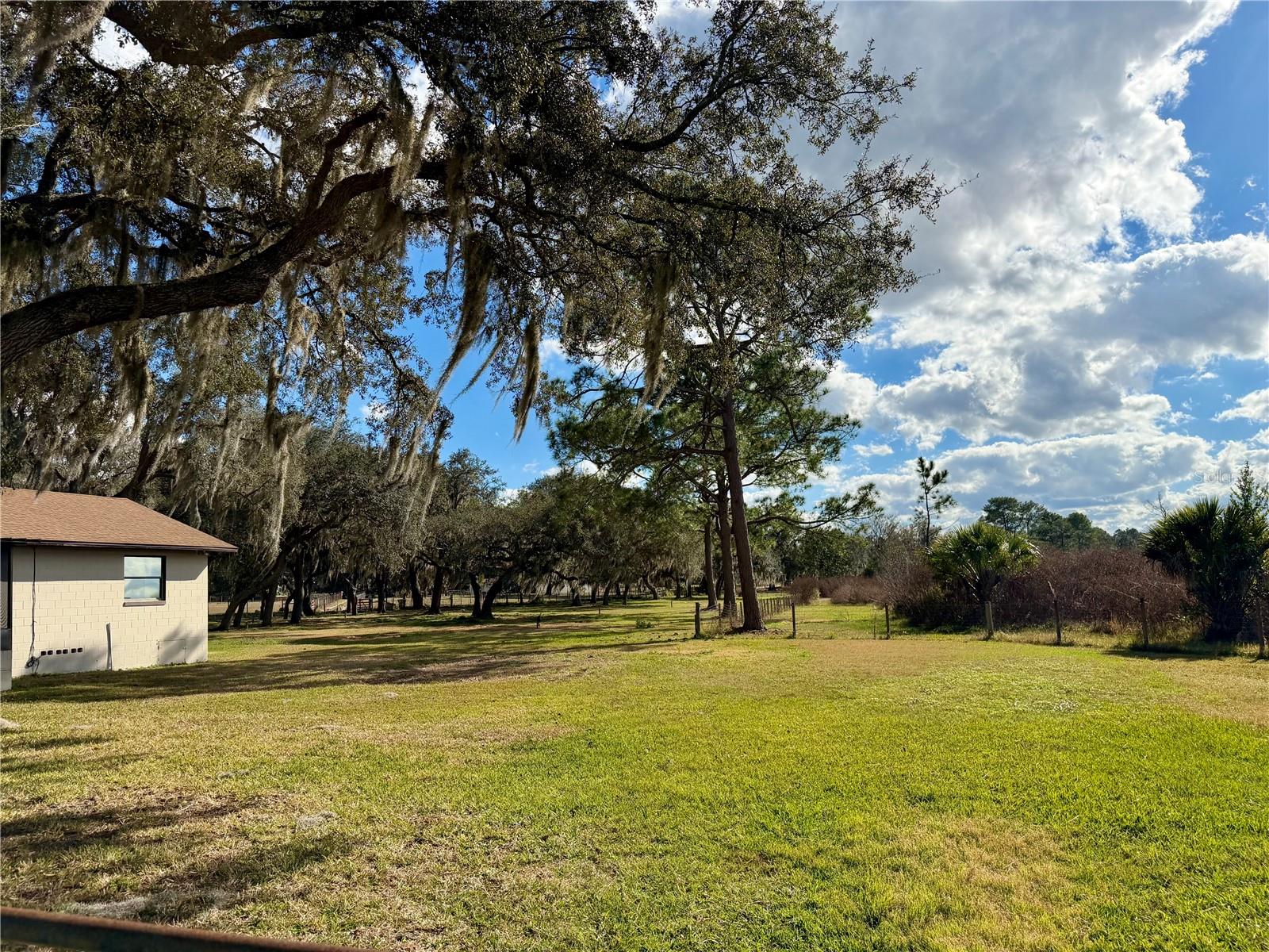 ACREAGE & UNREC - Residential