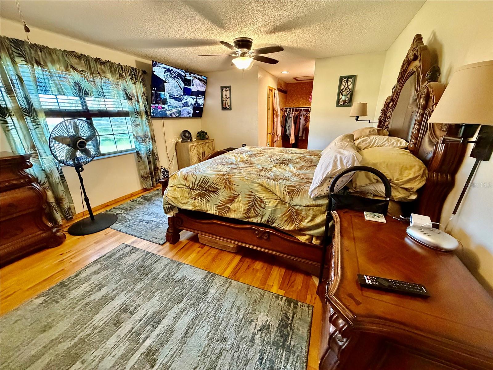 ACREAGE & UNREC - Residential