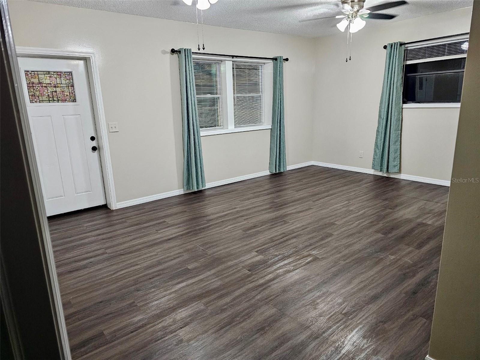 ACREAGE & UNREC - Residential