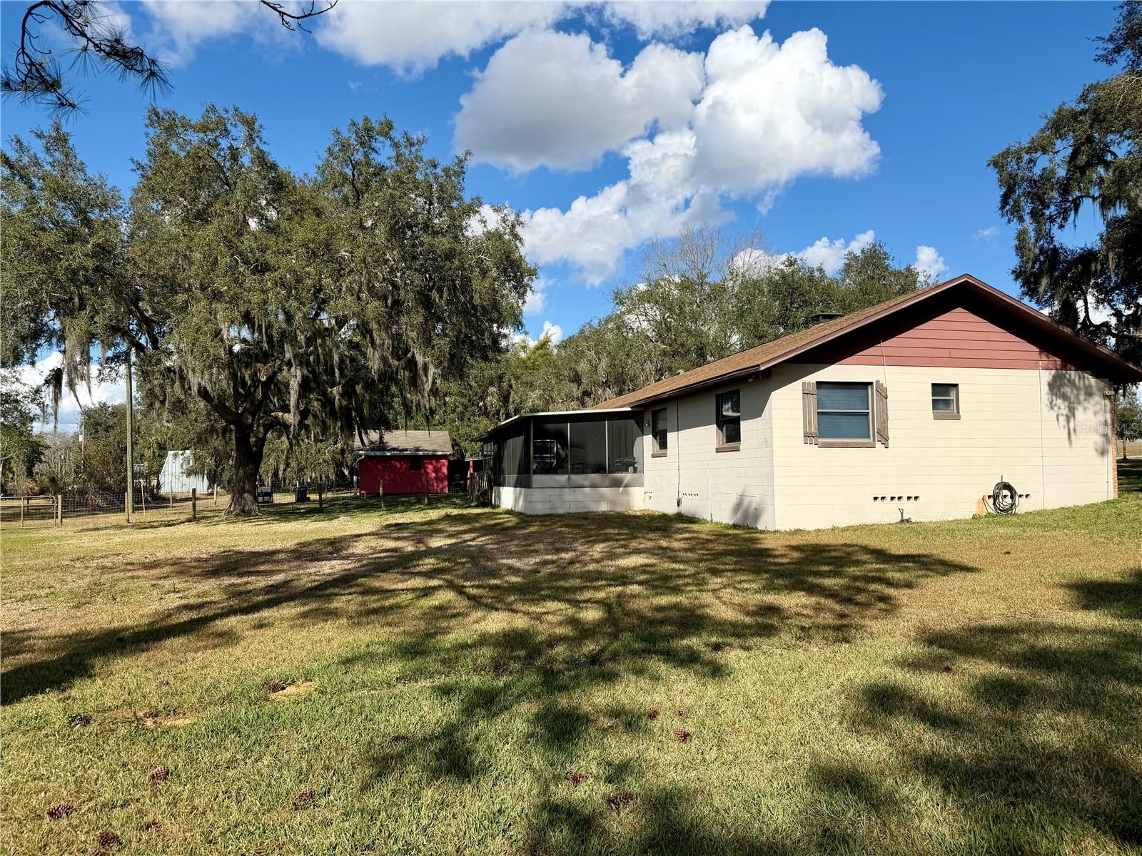 ACREAGE & UNREC - Residential