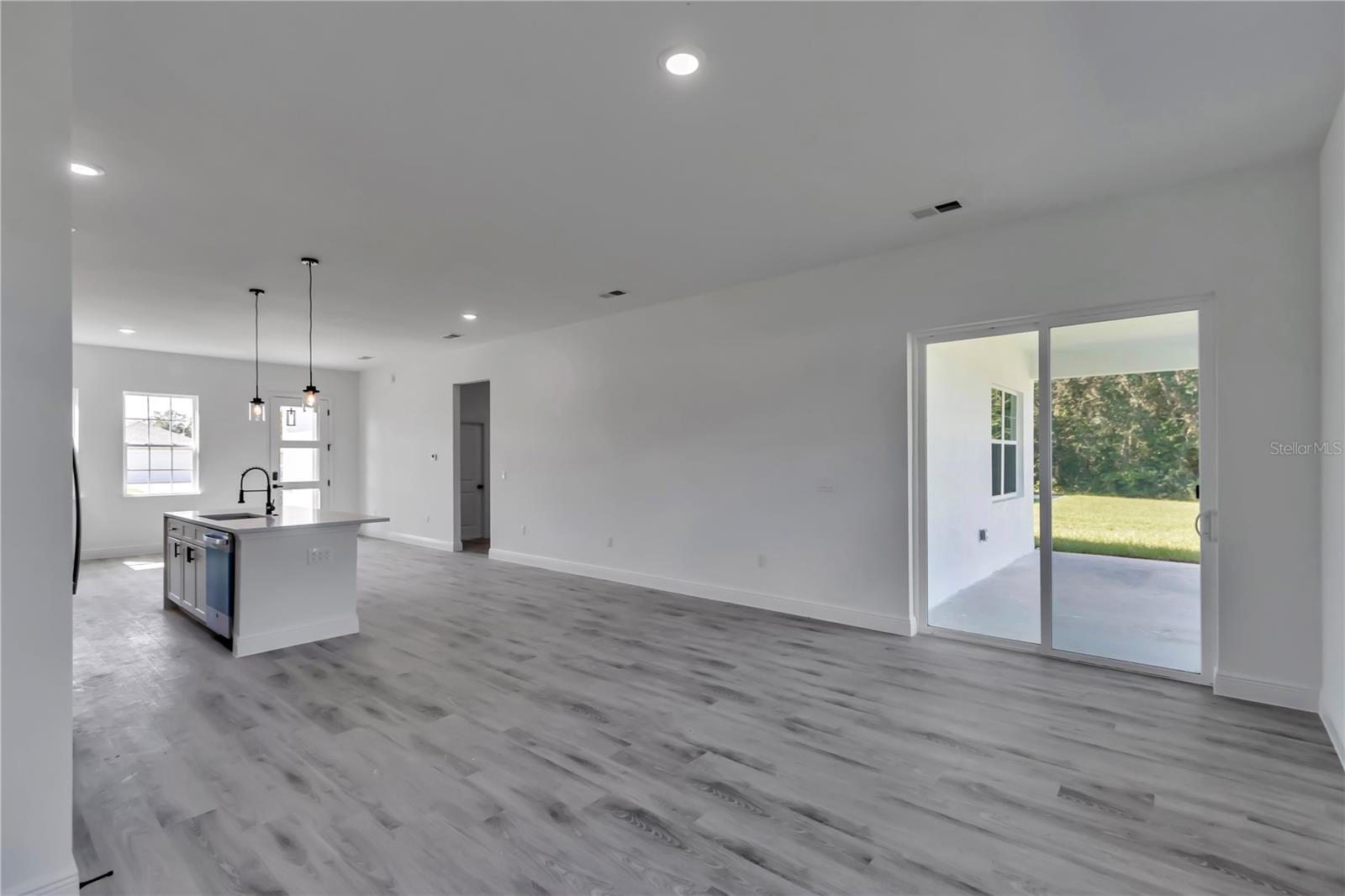 MARION OAKS UN SIX - Residential