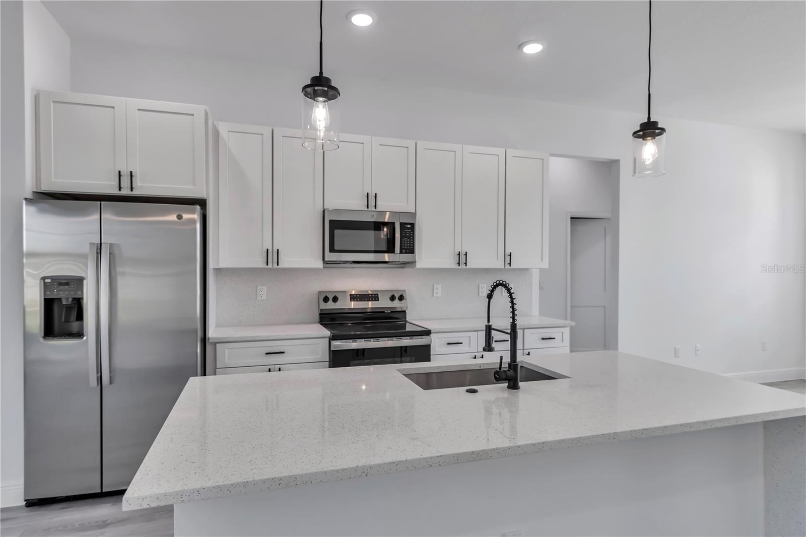 MARION OAKS UN SIX - Residential