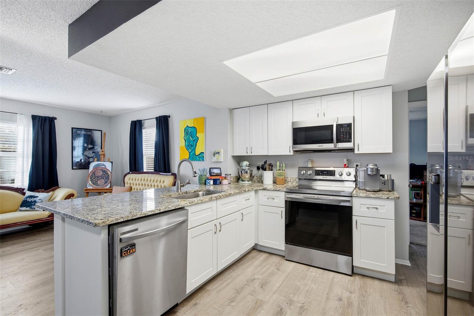 SPRING HILL UN 7 - Residential