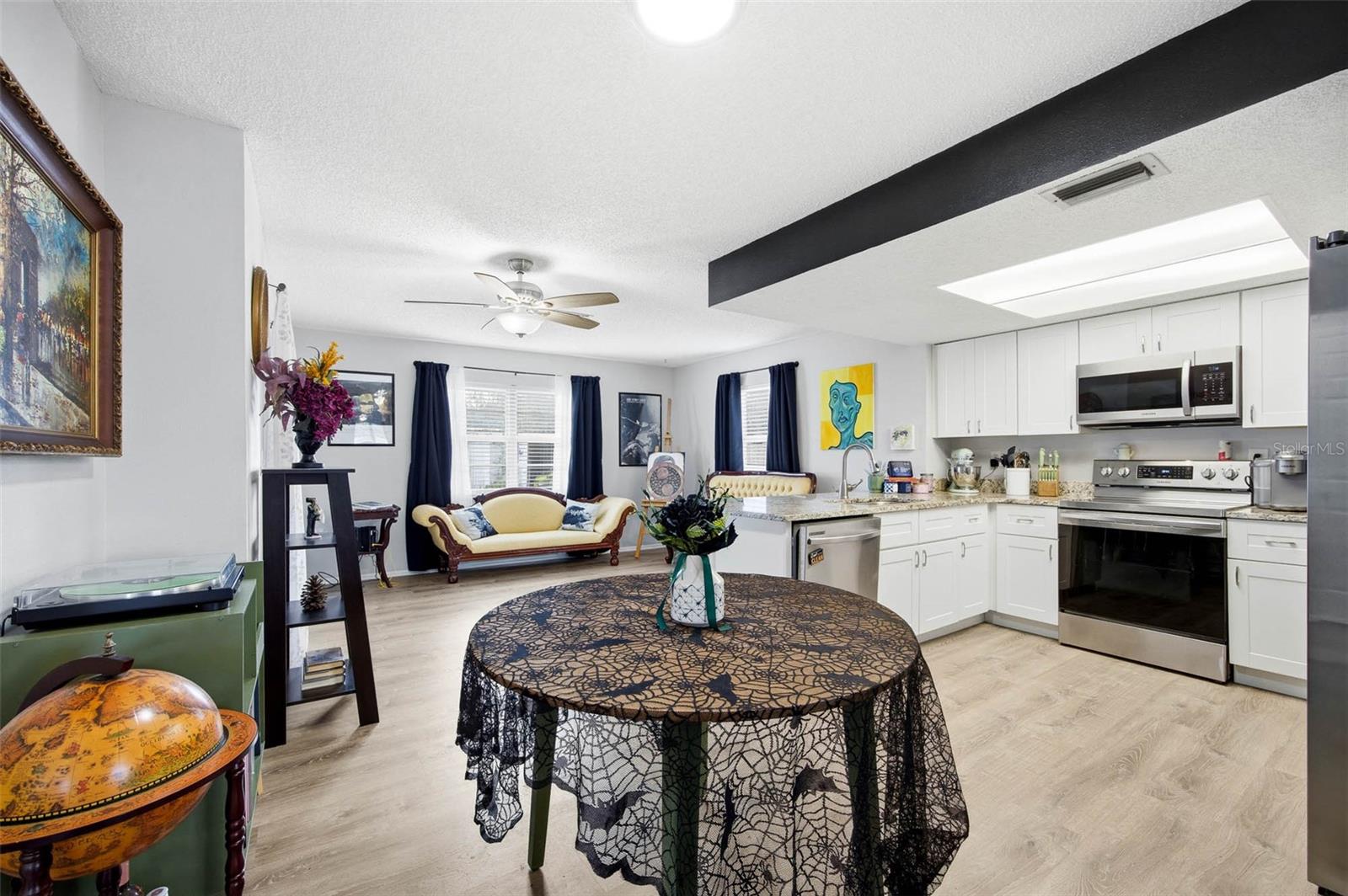 SPRING HILL UN 7 - Residential