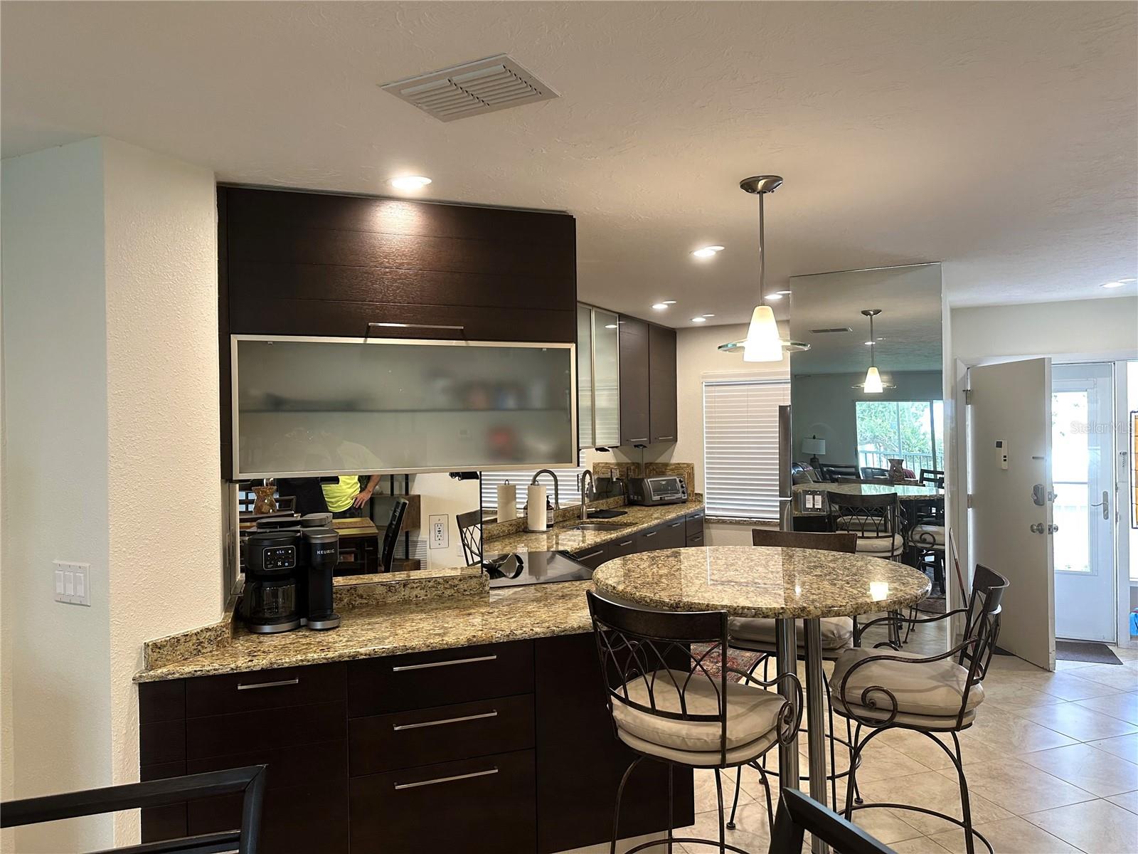 BAY TREE CLUB - Residential Lease