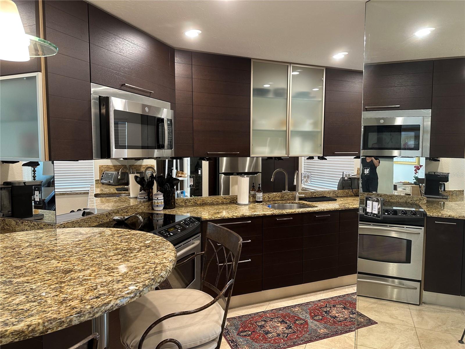 BAY TREE CLUB - Residential Lease