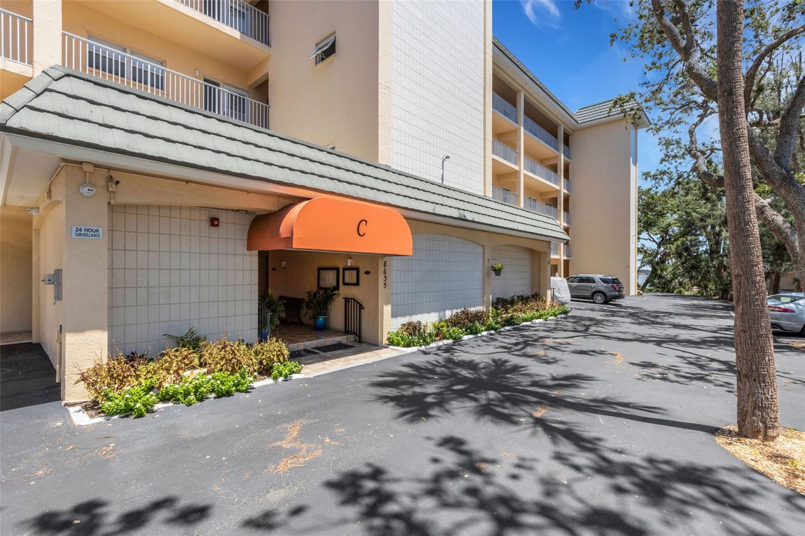 BAY TREE CLUB - Residential Lease