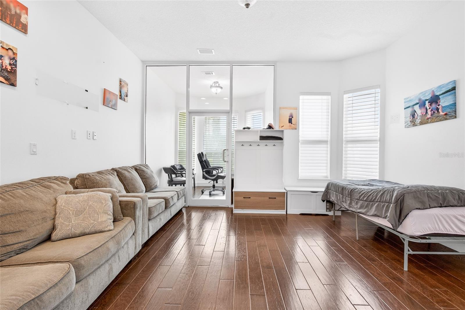 CHELSEA PLACE PH 01 - Residential