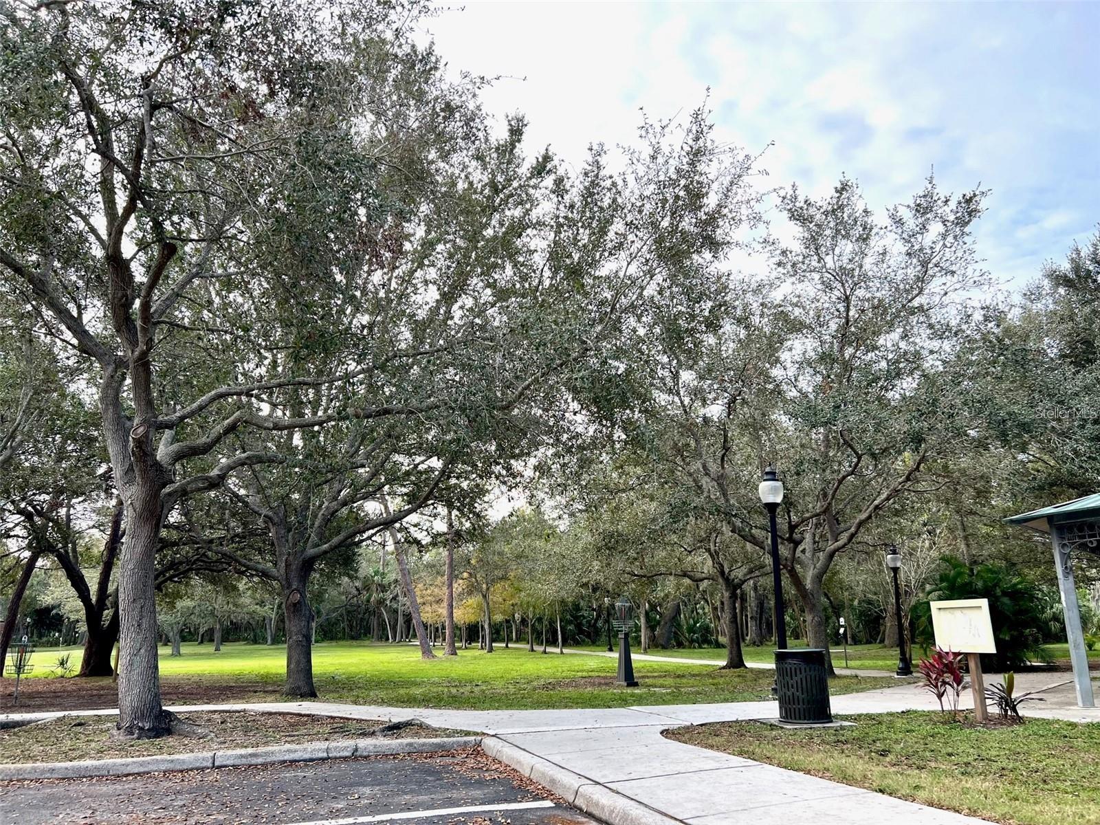 SUMMER LAKES - Residential Lease