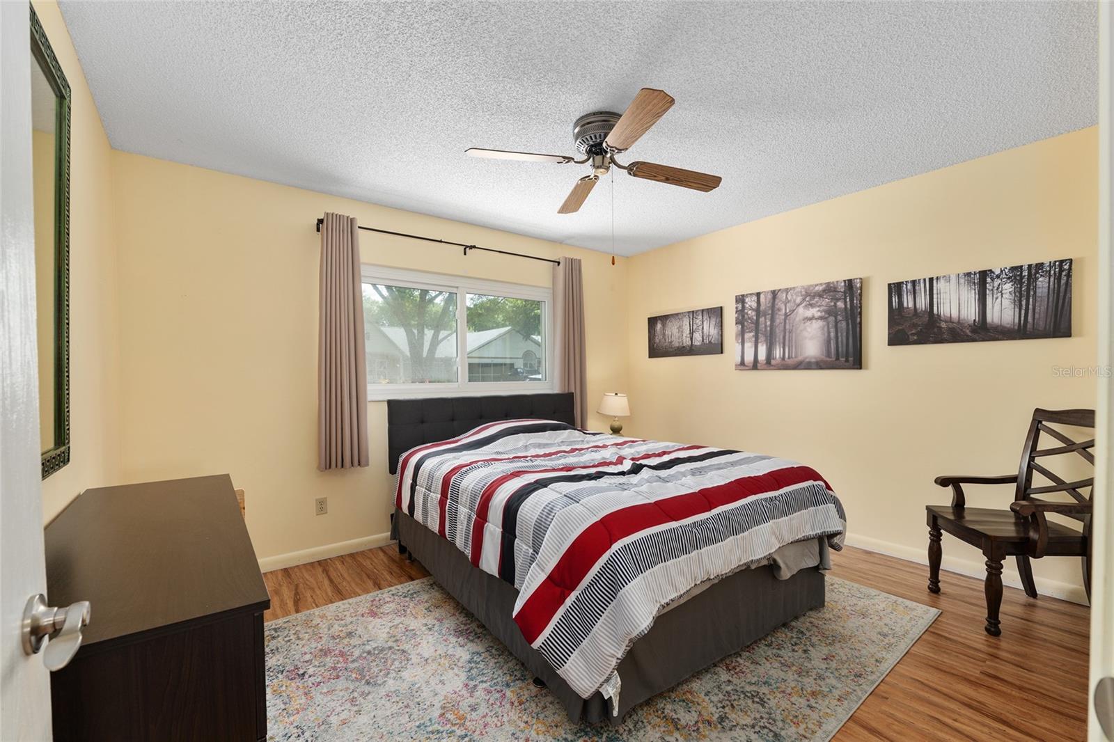 ON TOP OF THE WORLD - Residential