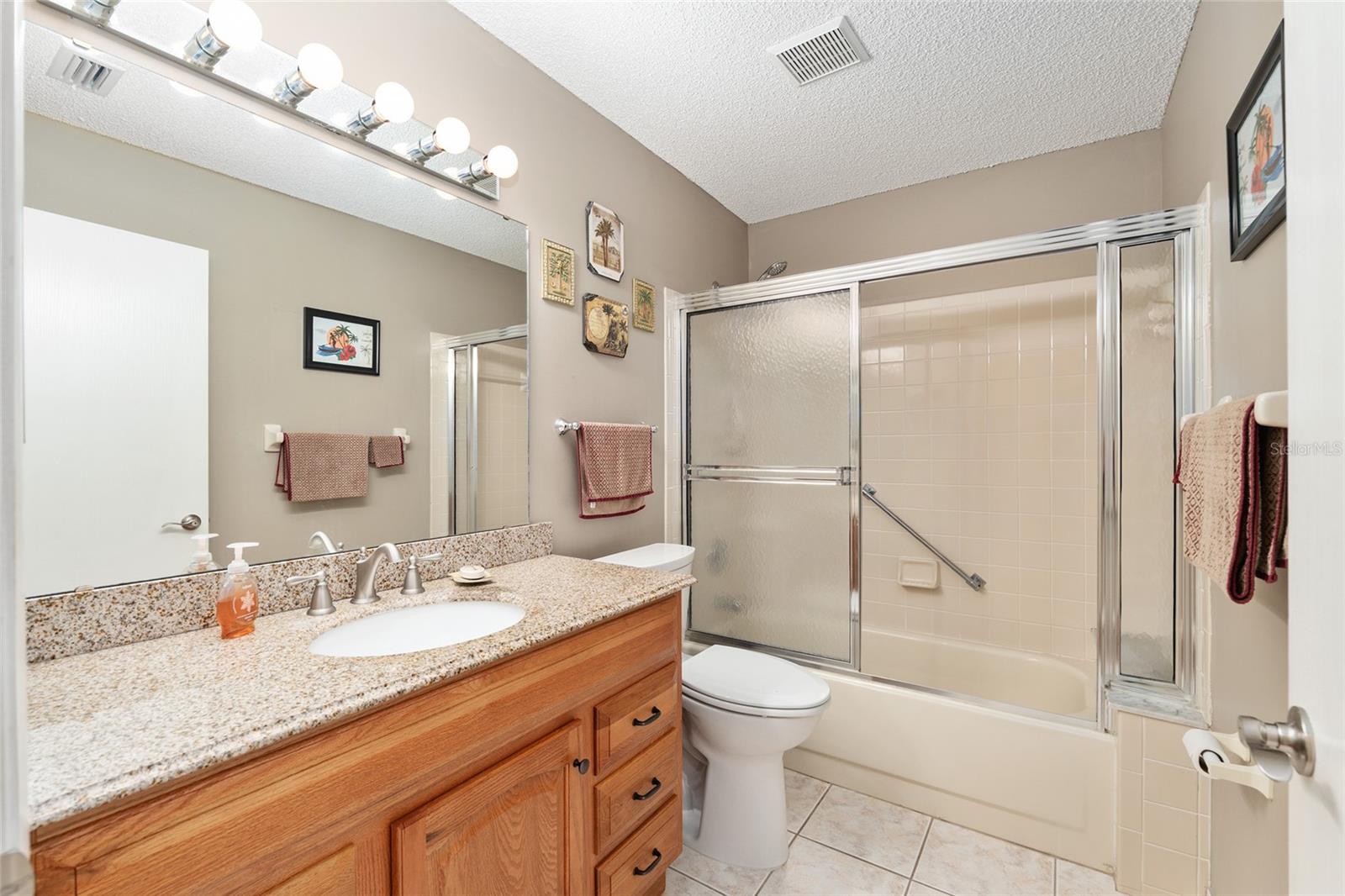 ON TOP OF THE WORLD - Residential