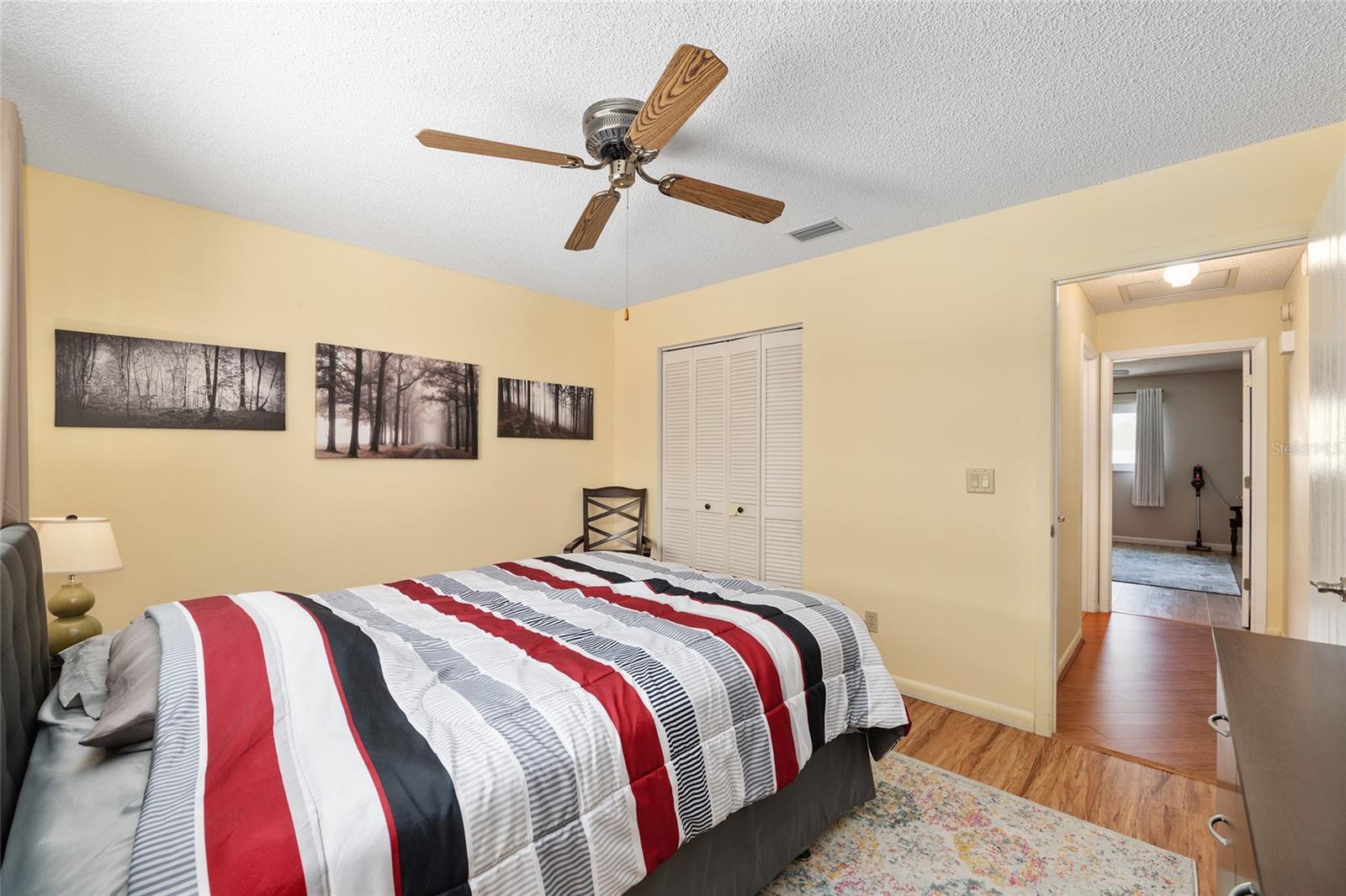 ON TOP OF THE WORLD - Residential