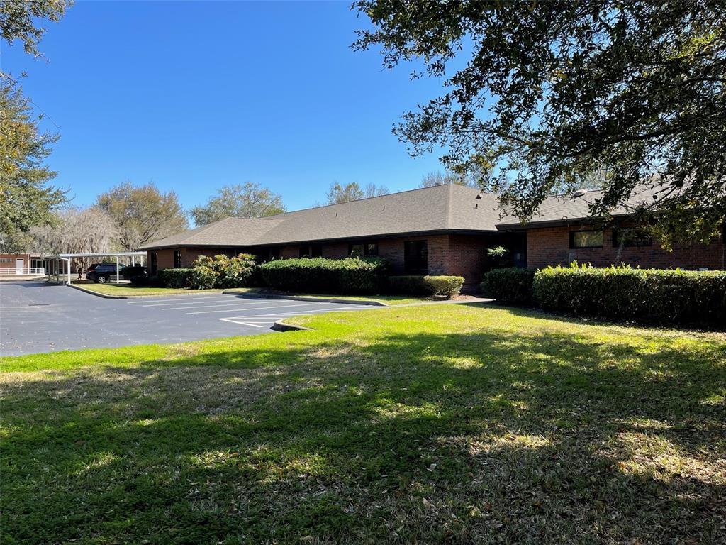 WINDSOR OAKS MEDICAL PARK - Commercial Sale