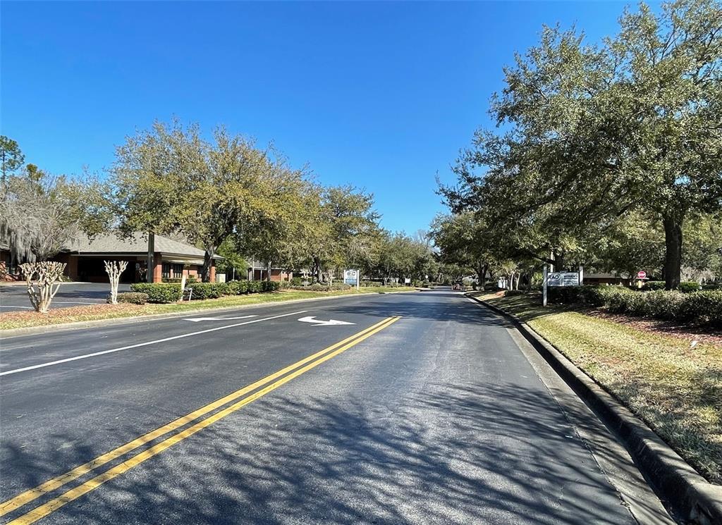 WINDSOR OAKS MEDICAL PARK - Commercial Sale