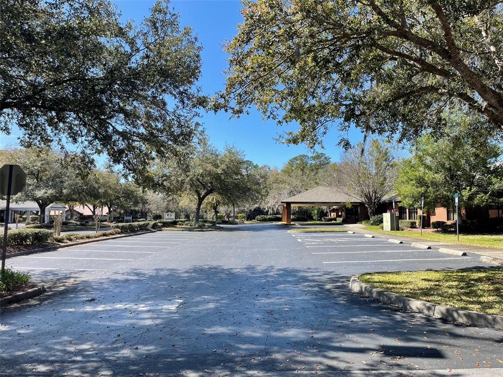 WINDSOR OAKS MEDICAL PARK - Commercial Sale