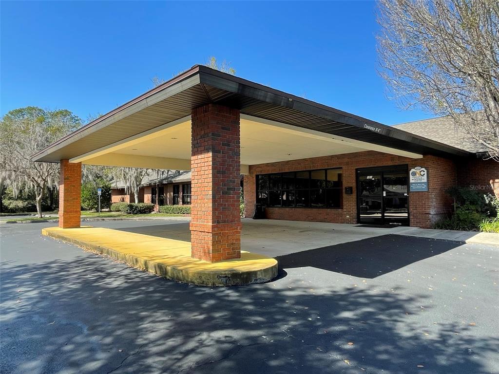 WINDSOR OAKS MEDICAL PARK - Commercial Sale
