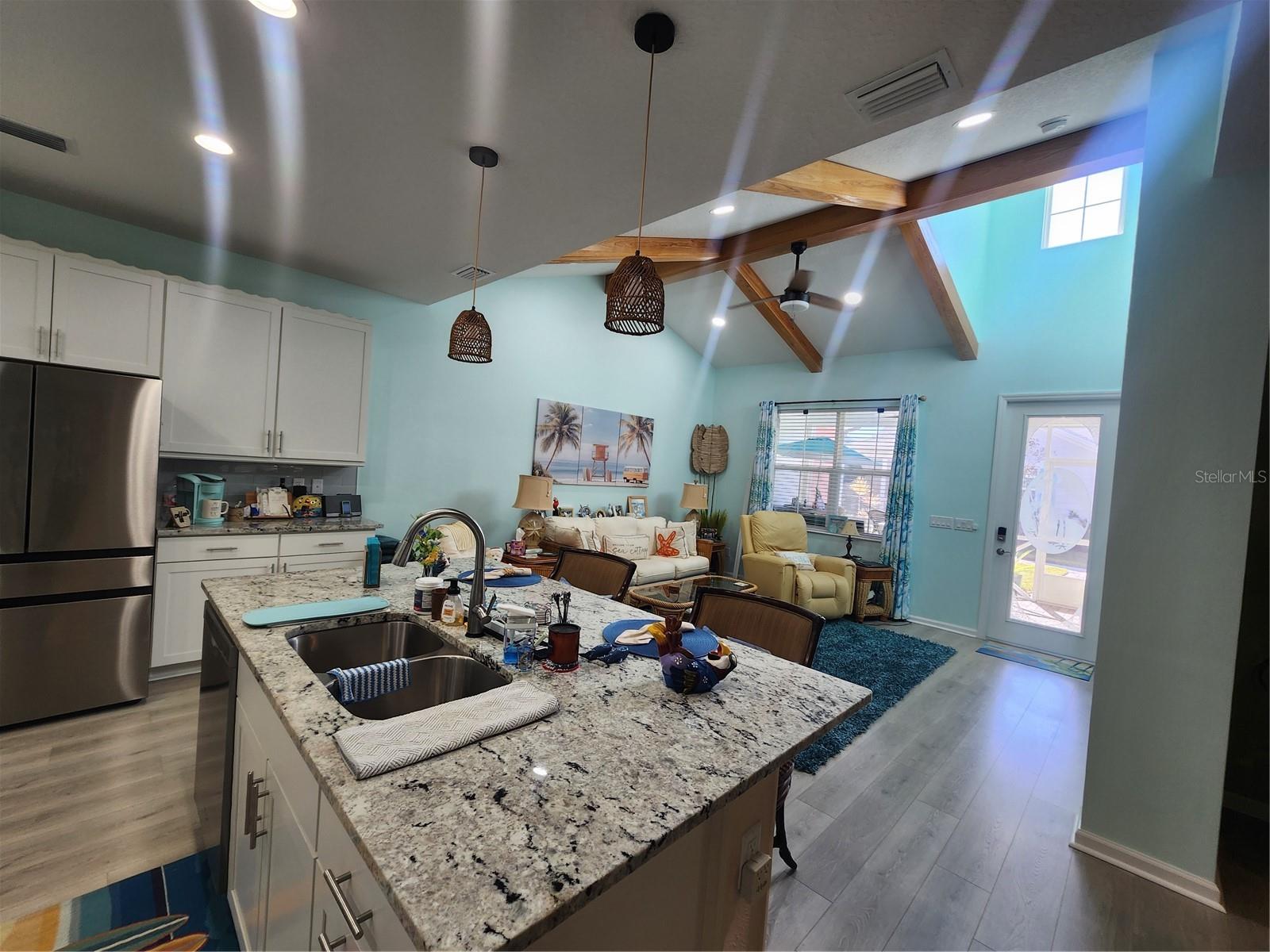 MARGARITAVILLE LATTITUDE - Residential