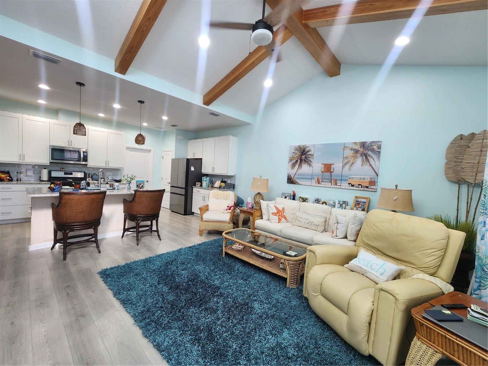 MARGARITAVILLE LATTITUDE - Residential