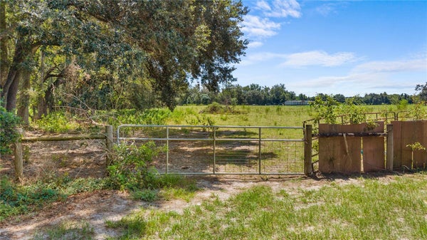 NW 65TH AVE, TRENTON, FL 32693 - Image f58d2b11c9d666d75dd0e9e2937f20e2/462576935