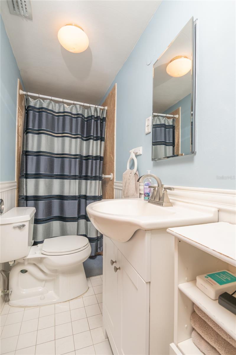 TANGLEWOOD TERRACE - Residential