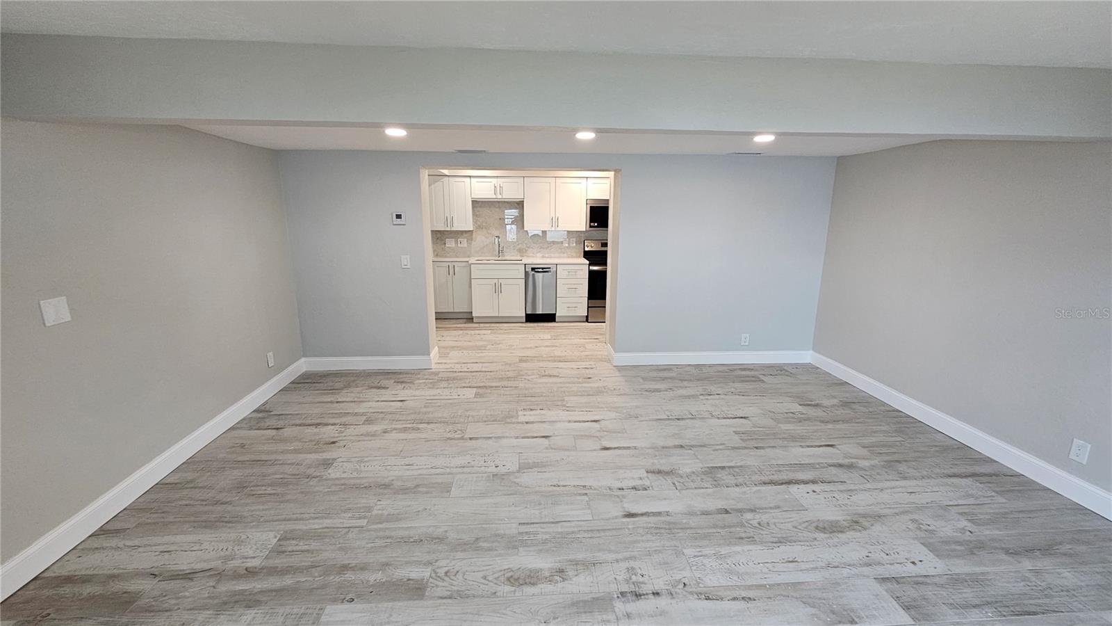 SECLUDED HARBOUR 02 - Residential