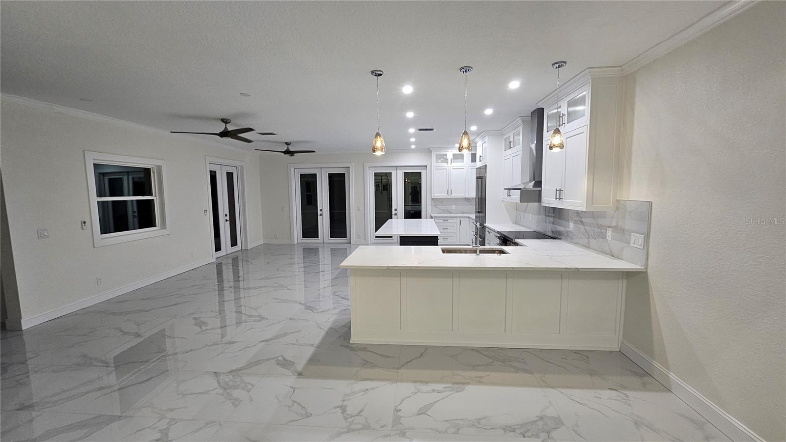 SECLUDED HARBOUR 02 - Residential