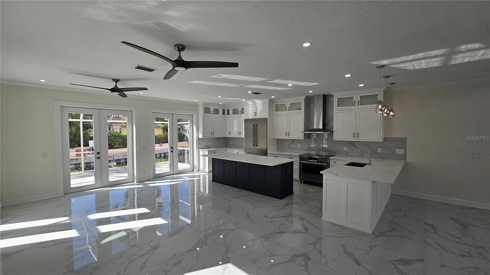 SECLUDED HARBOUR 02 - Residential