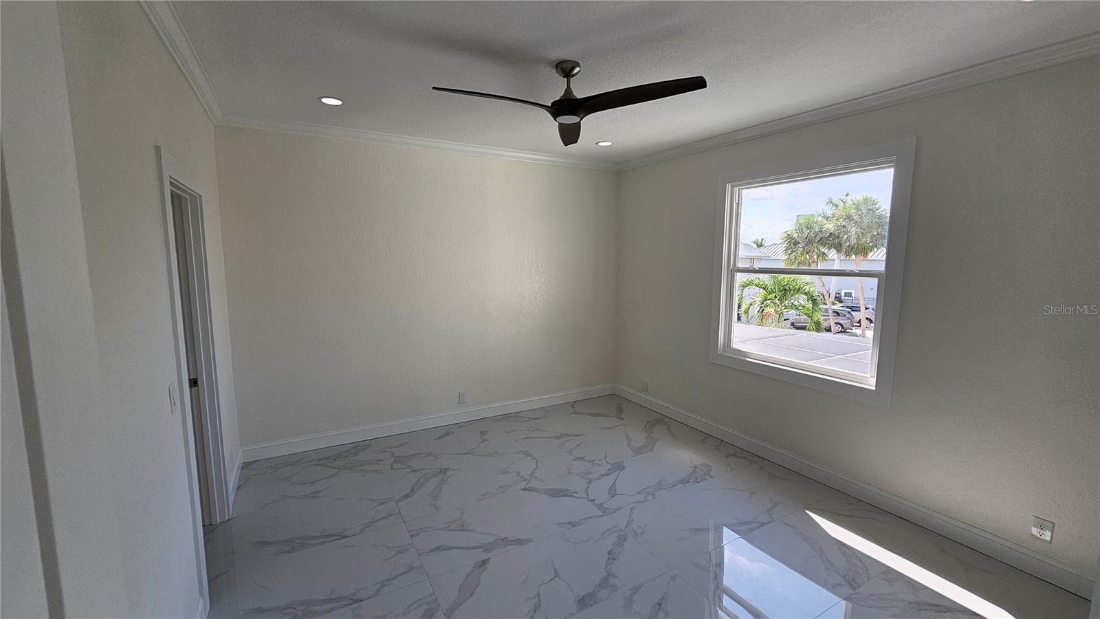 SECLUDED HARBOUR 02 - Residential