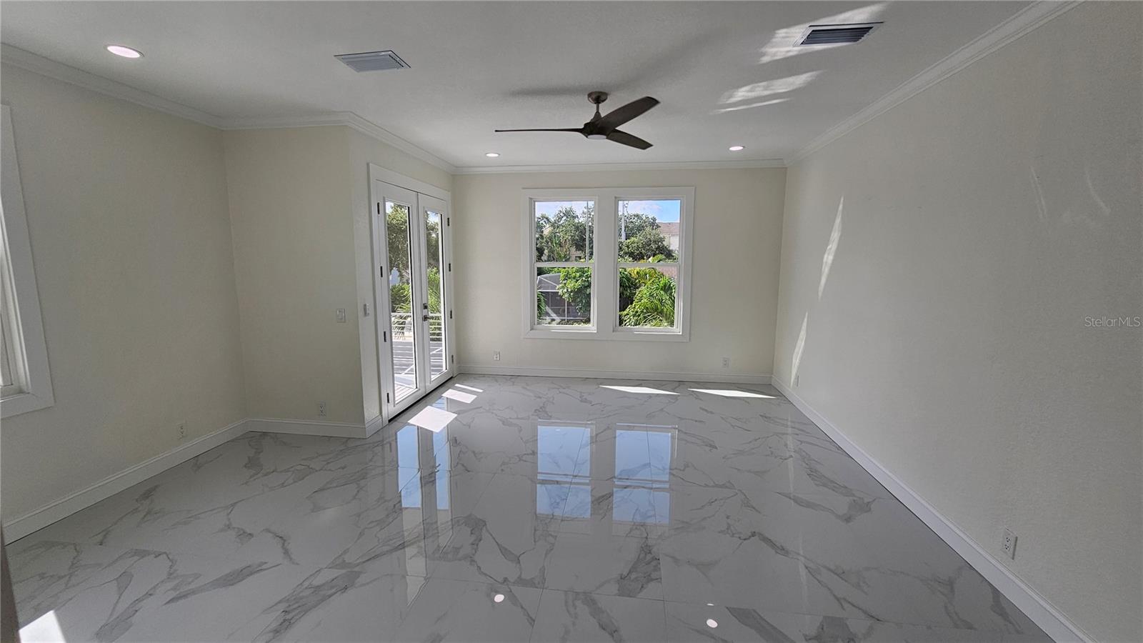 SECLUDED HARBOUR 02 - Residential