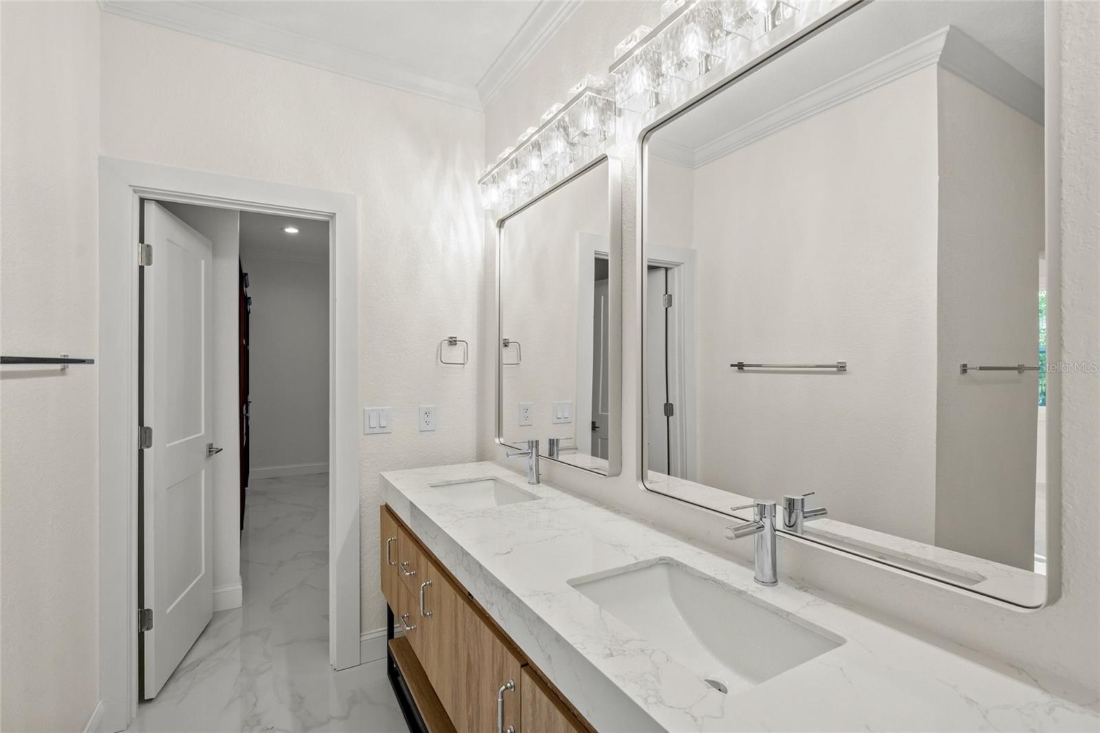 SECLUDED HARBOUR 02 - Residential