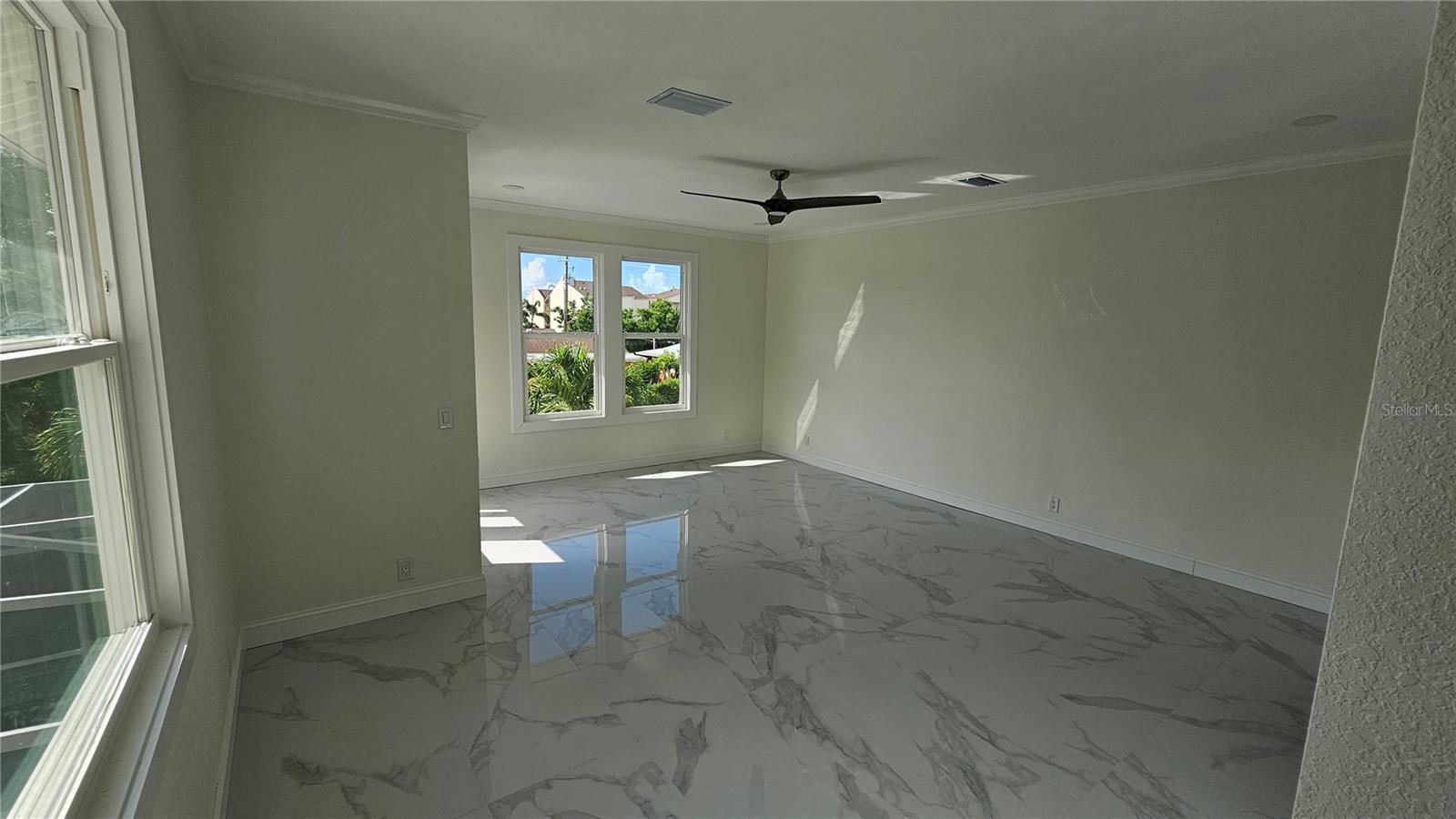 SECLUDED HARBOUR 02 - Residential