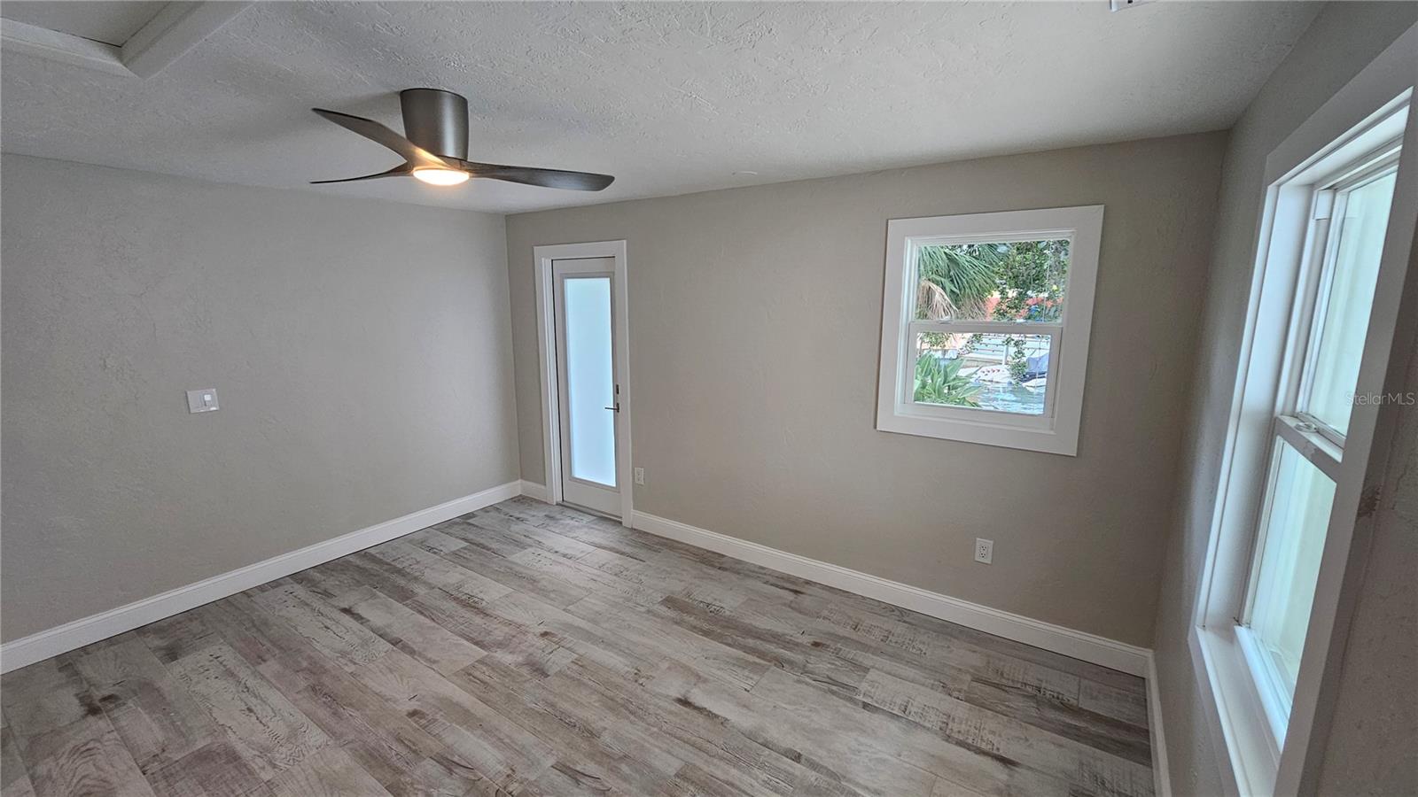 SECLUDED HARBOUR 02 - Residential